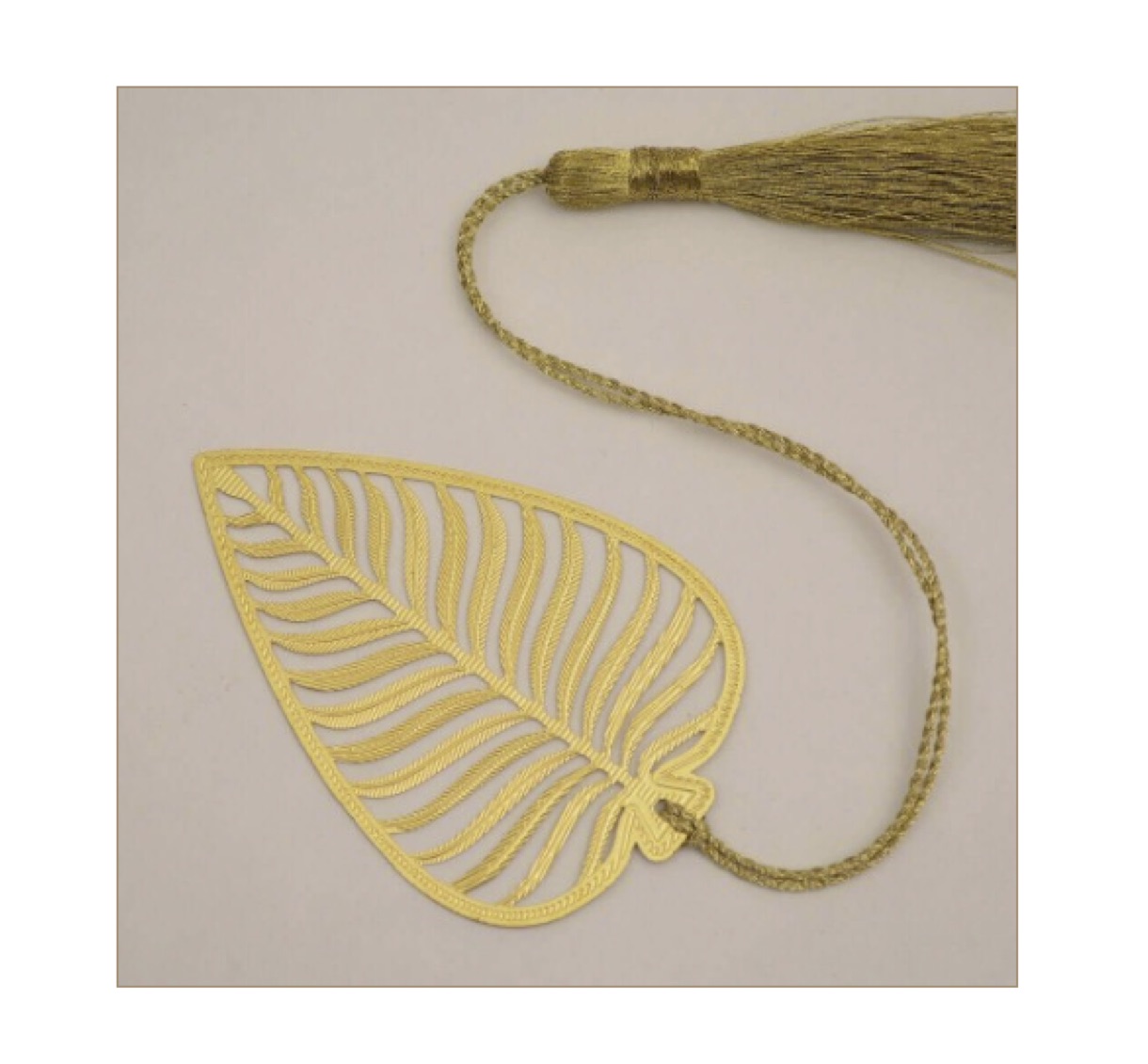 Leaf_Lesezeichen_Anand_Prakash1 Anand Prakash LEAF Metall-Lesezeichen