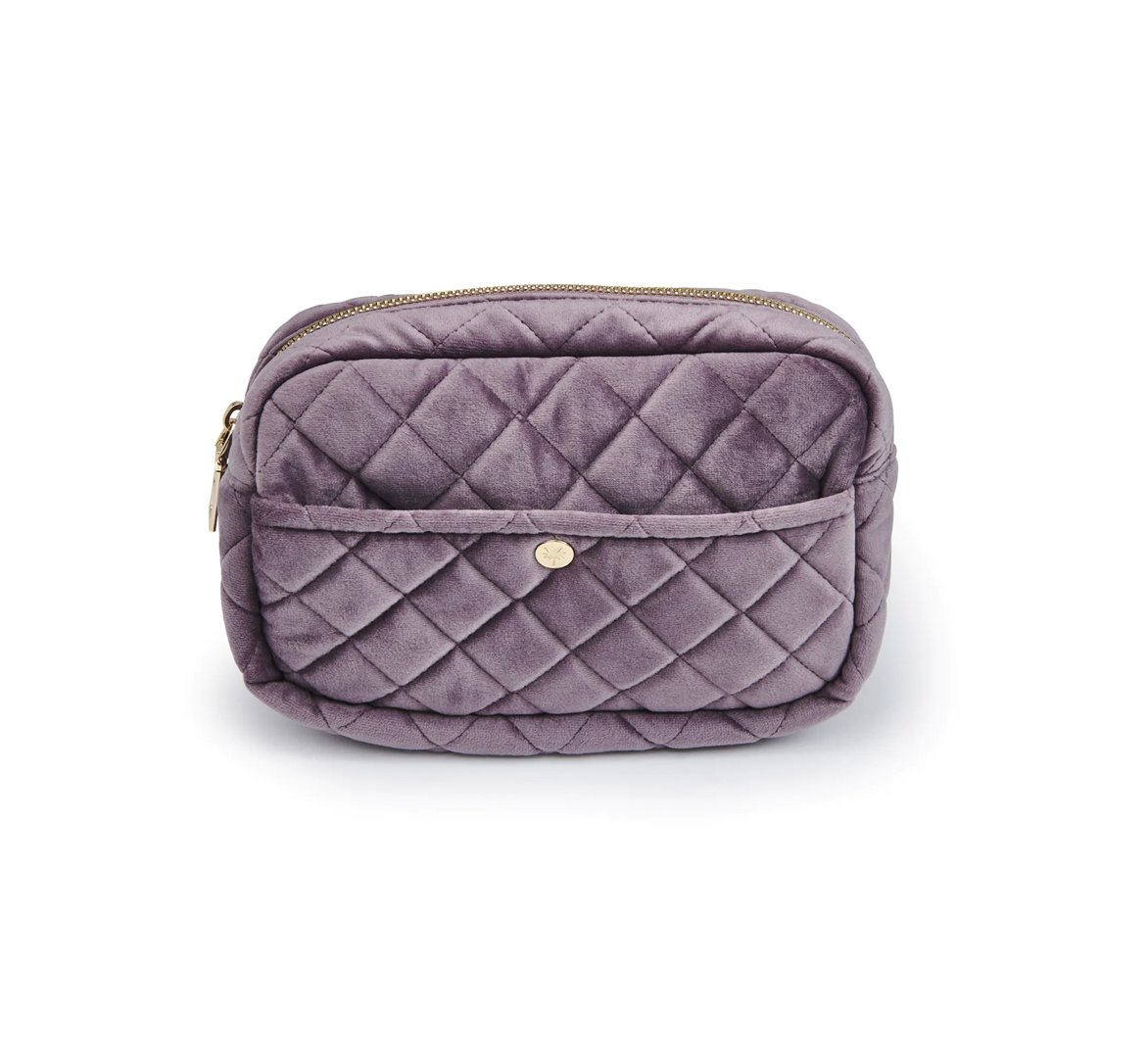 Kulturbeutel_M_Quilted_Velvet_Purple_Fan_Palm Fan Palm QUILTED VELVET BEAUTY BAG MEDIUM PURPLE Samt-Kulturbeutel