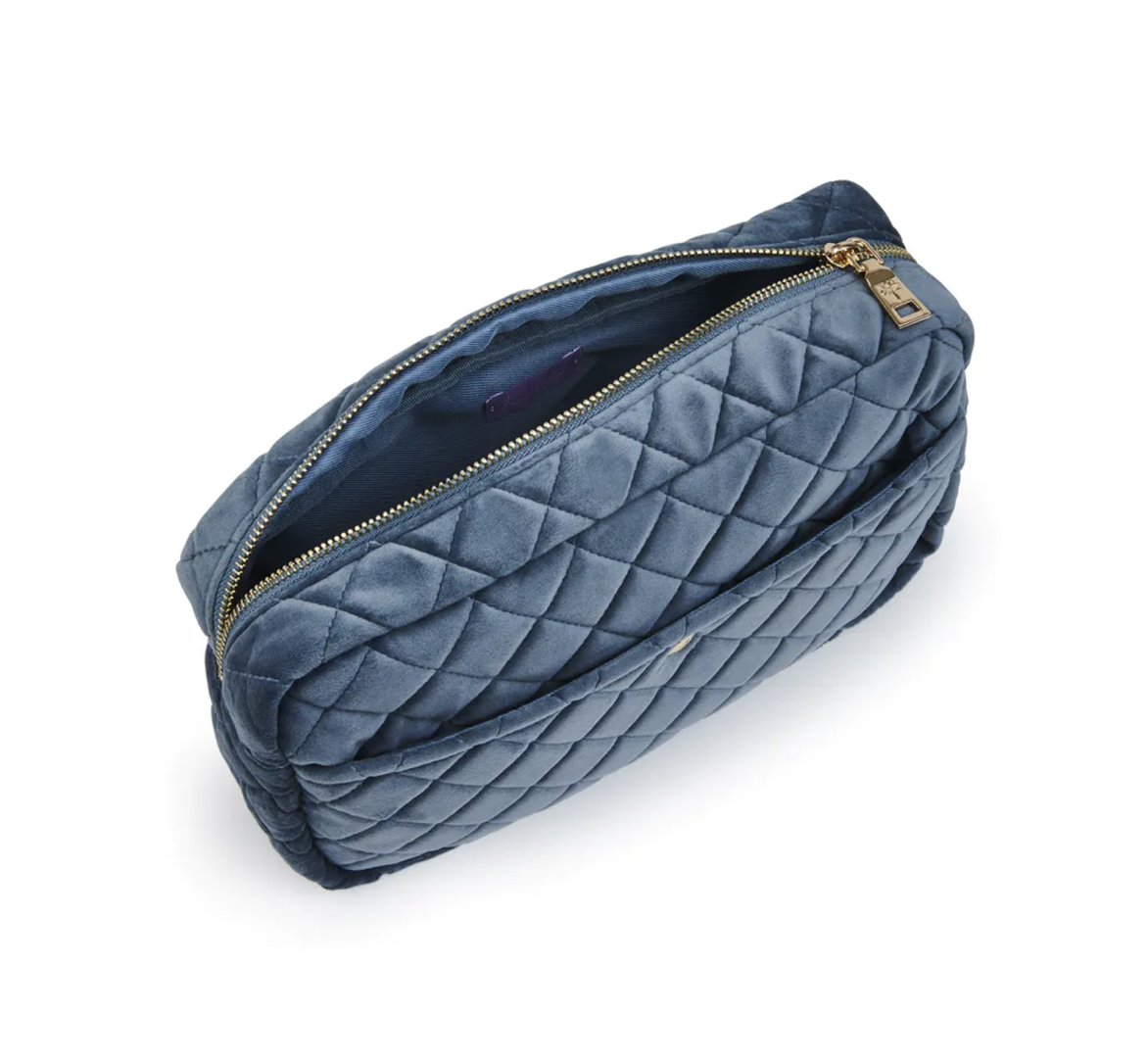 Kulturbeutel_L_Quilted_Velvet_Aqua_Blue_Fan_Palm2