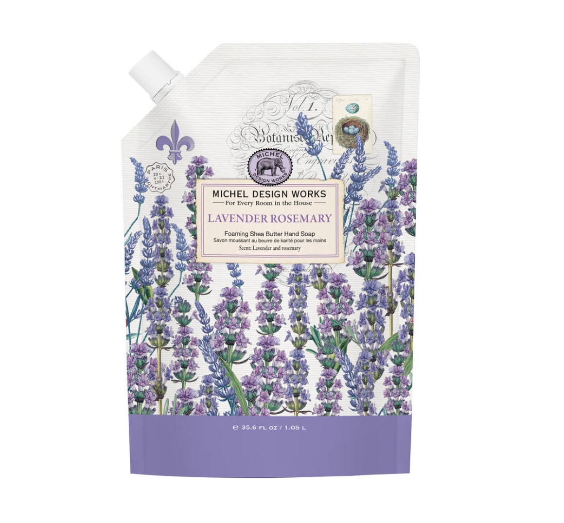 Michel Design Works LAVENDER ROSEMARY FOAMING HAND SOAP REFILL Schaumseife-Nachfüllpackung (1,050 ml) Michel Design Works LAVENDER ROSEMARY FOAMING HAND SOAP REFILL Schaumseife-Nachfüllpackung (1,050 ml)