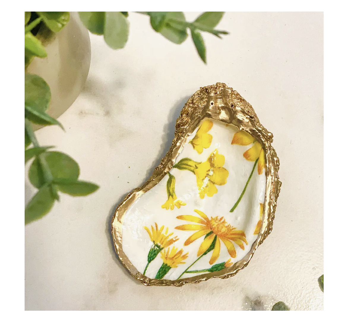 Yellow_Spring_Flowers_Oyster_Alison_Brooke Alison Brooke Designs YELLOW SPRING FLOWERS OYSTER TRINKET DISH Austern-Schmuckschale