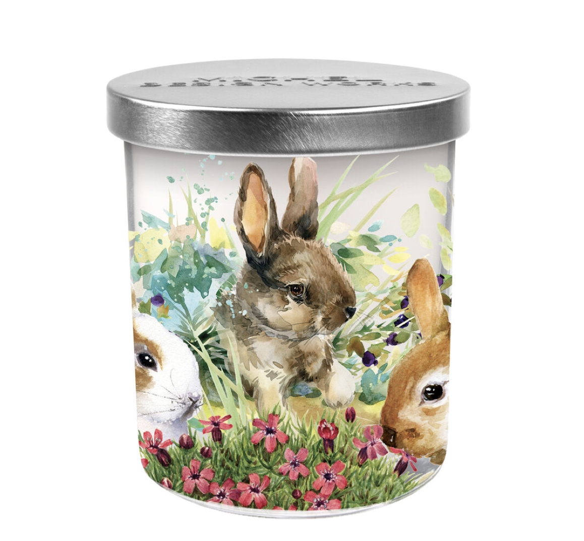 CANJ382_Bunny_Meadow_Duftkerze Michel Design Works BUNNY MEADOW SCENTED CANDLE IN A JAR Duftkerze im Glas mit Deckel