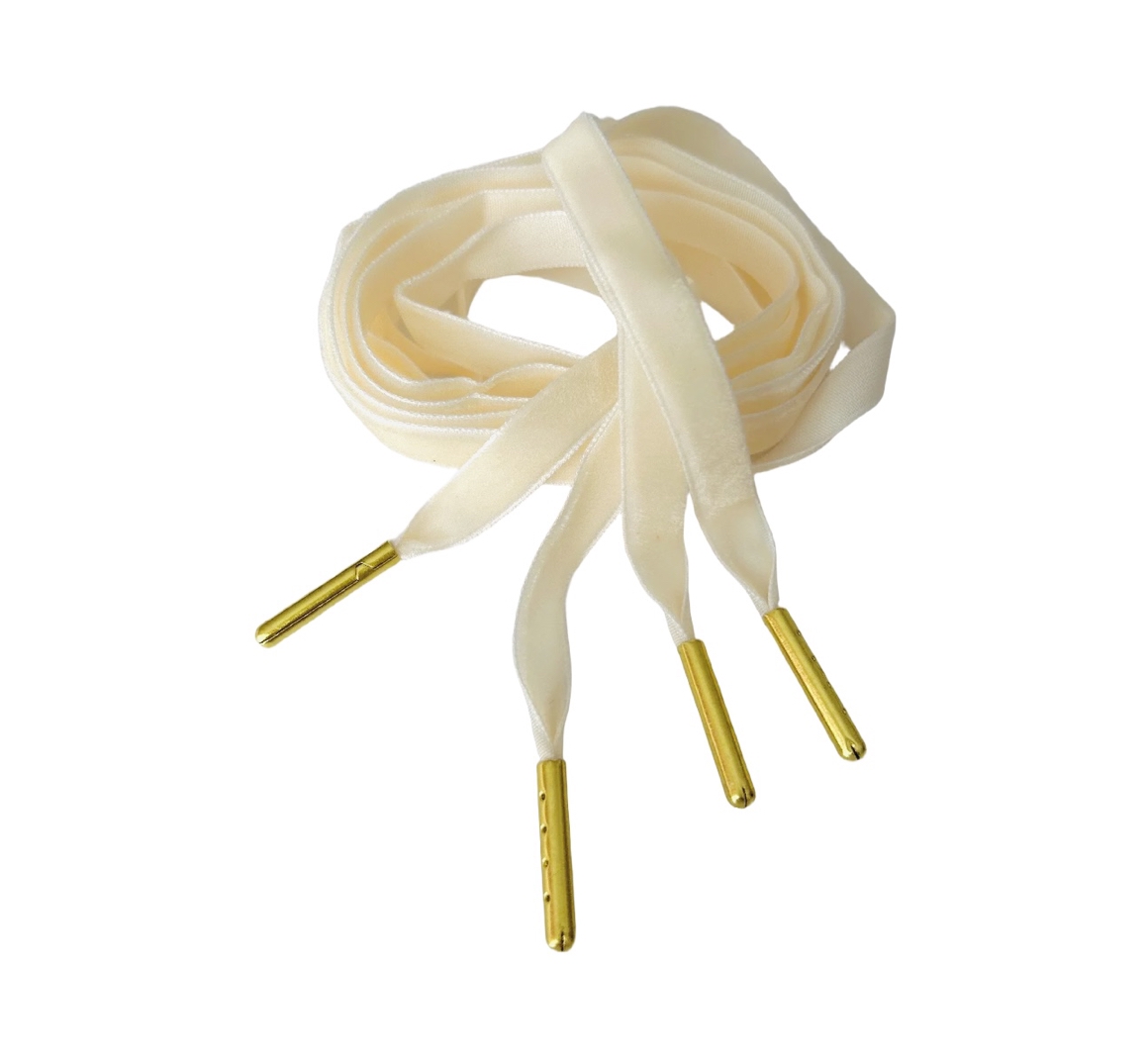 Alice Bow VELVET SHOELACES, Samt-Schnürsenkel, Paar (Soft White)