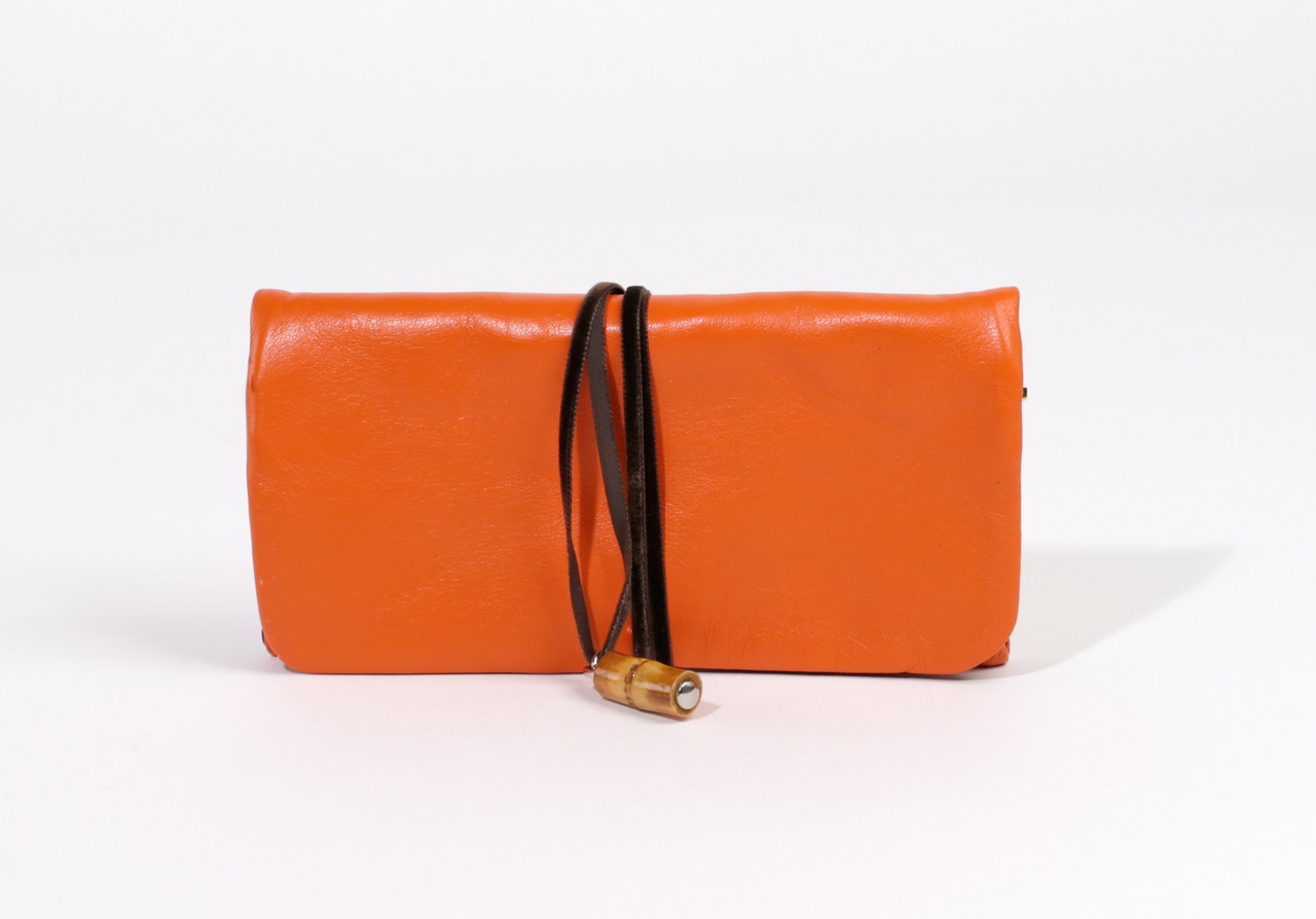 schmucktasche_orange_katrin_leuze Katrin Leuze LEATHER JEWELLERY POUCH Schmucktasche / Schmuckrolle, Nappaleder, Orange